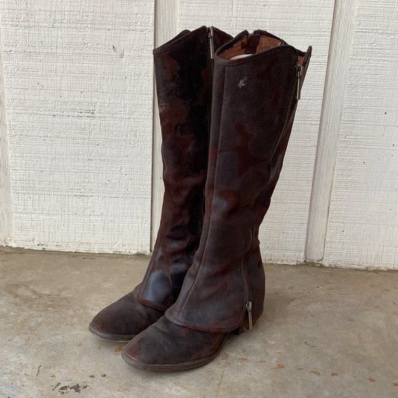 Donald J. Pliner Shoes - Donald J Pliner DEV13 6M Boots